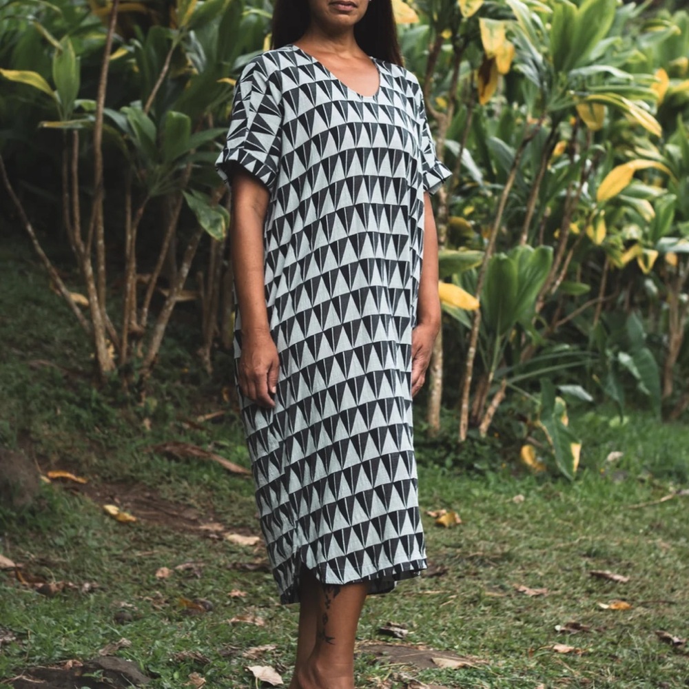 Kealopiko Kulua Maxi Dress